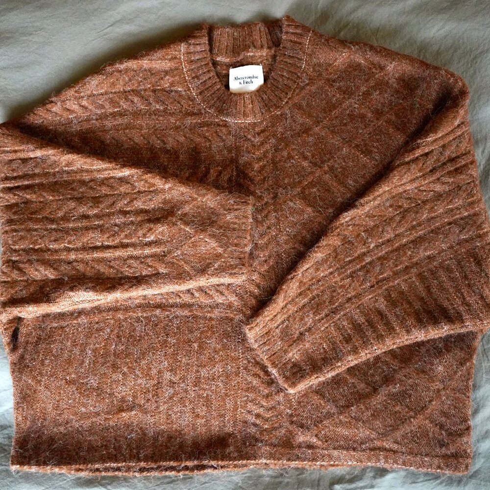 Abercrombie & Fitch Cable Knit Dolman Sweater – Brown/Rust – L/XL